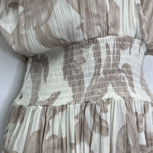 Elan Tan and white tropical print smocked waist wrap top mini dress NWT size XS - Picture 8 of 16